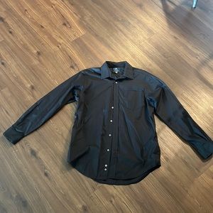 Men’s black dress shirt